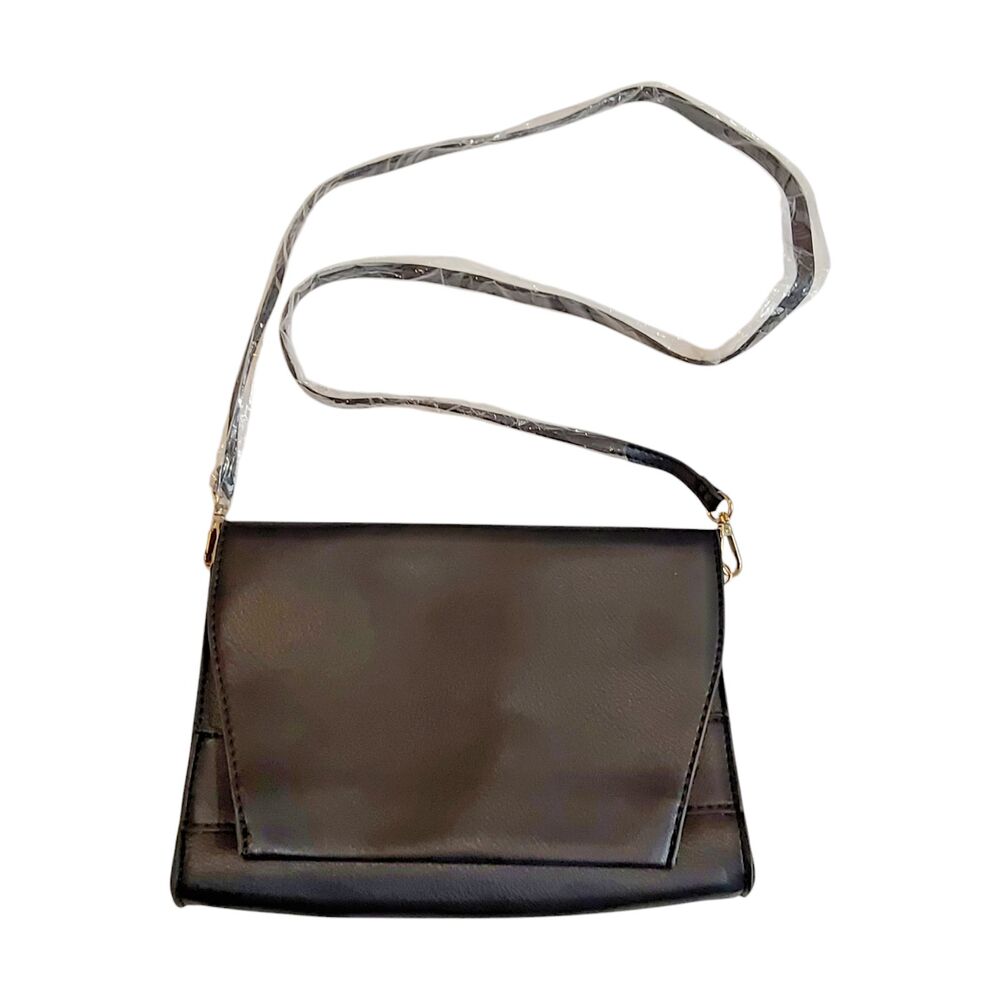 Summer & Rose Black Crossbody Bag NWOT Removable Strap